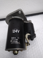 656181B24V_22058.jpg