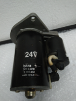 656181D24V_22062.jpg